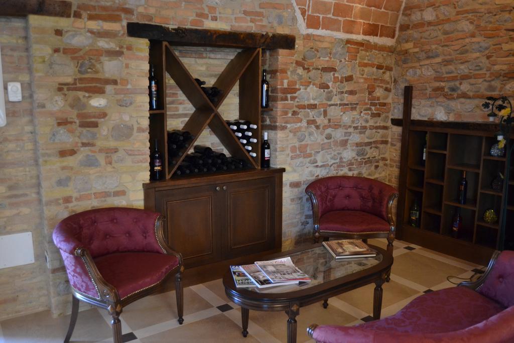Agriturismo De Luca Mozzagrogna エクステリア 写真