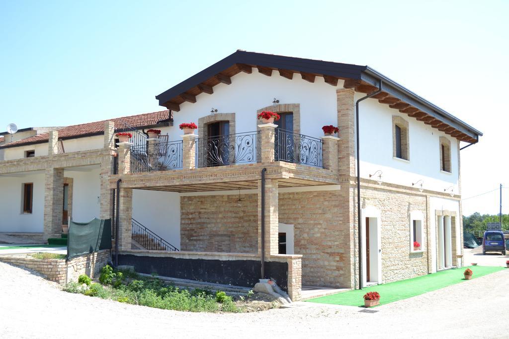 Agriturismo De Luca Mozzagrogna エクステリア 写真