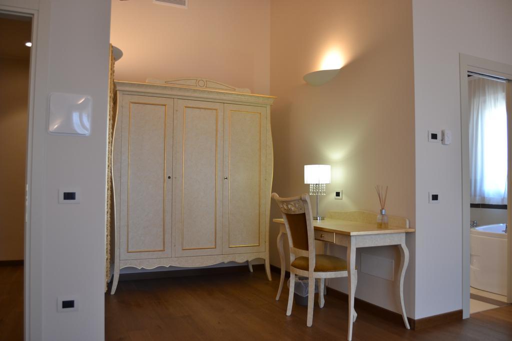 Agriturismo De Luca Mozzagrogna エクステリア 写真